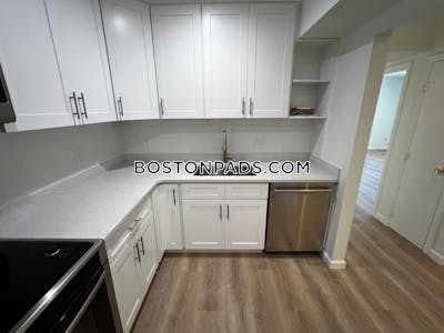 West Roxbury 2 Beds 1 Bath Boston - $2,800 No Fee