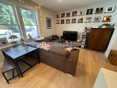 East Boston 2 Beds 2 Baths Boston - $3,550