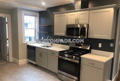 Dorchester 4 bedroom 1 baths in BOSTON Boston - $4,000 No Fee