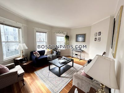 Dorchester 3 Beds 1 Bath Boston - $3,250 No Fee