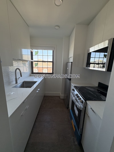Cambridge 1 bedroom 1 baths in CAMBRIDGE  Harvard Square - $2,850 No Fee