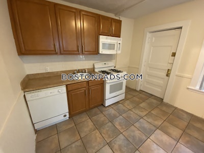 Allston Apartment for rent 3 Bedrooms 1 Bath Boston - $4,000 No Fee